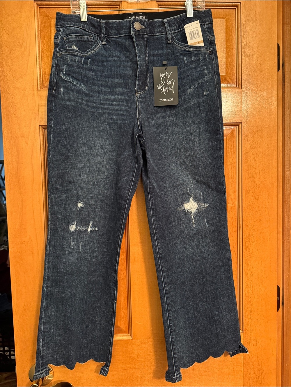 NWT Women’s Mac and Straight Jeans in Dark Indigo with Distressed Hem - 12